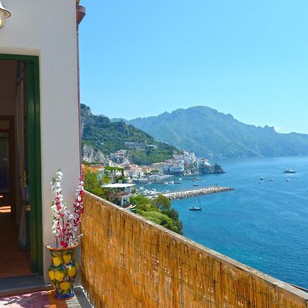 Villa Rosinella Amalfi Luaran gambar